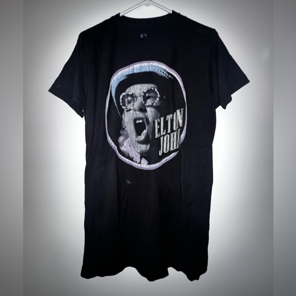 Elton John tshirt